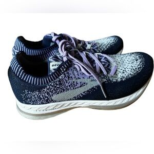 Women’s Brooks Running Shoes Size 9